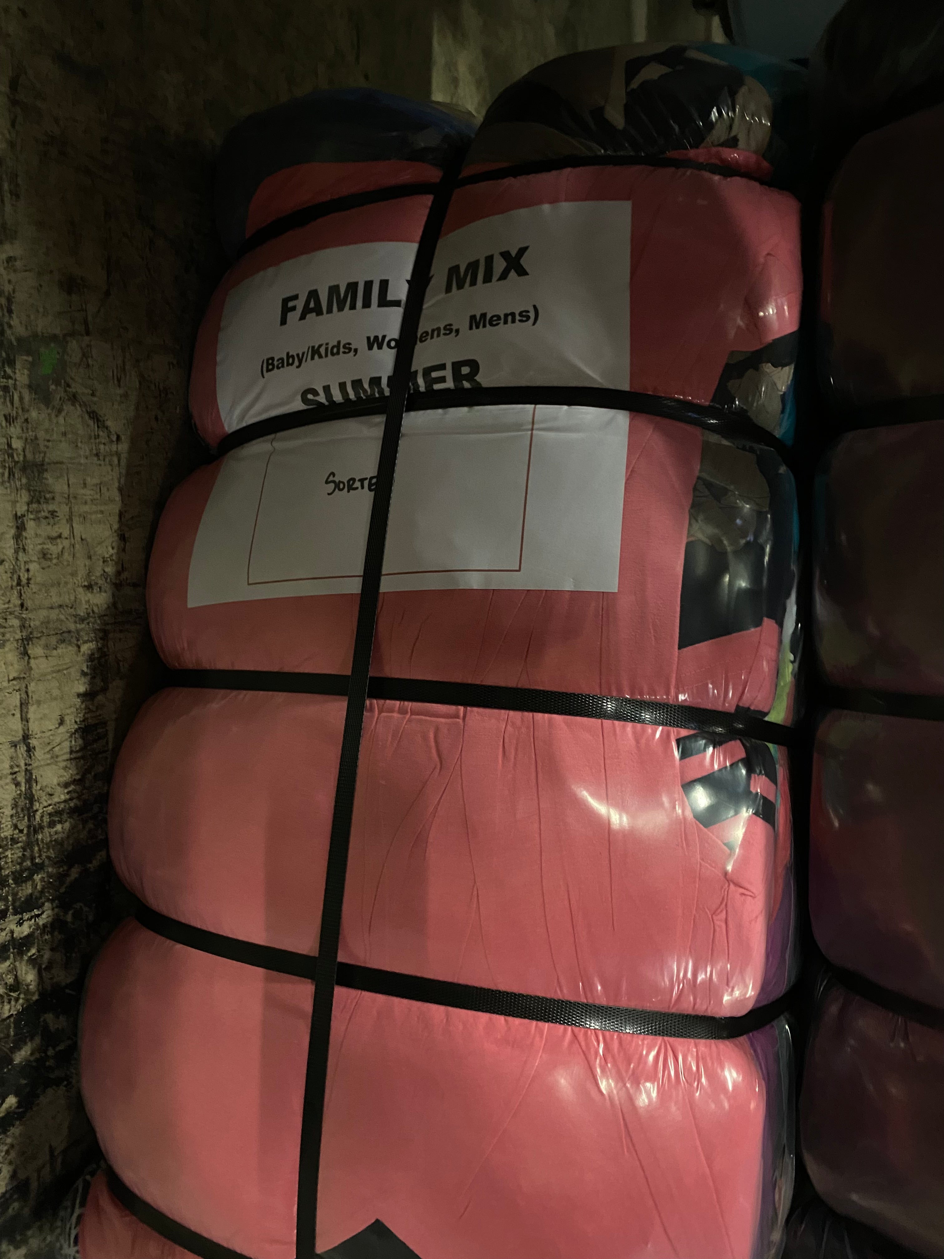 Family Summer Mix Bale 100lb Lone Star Sales